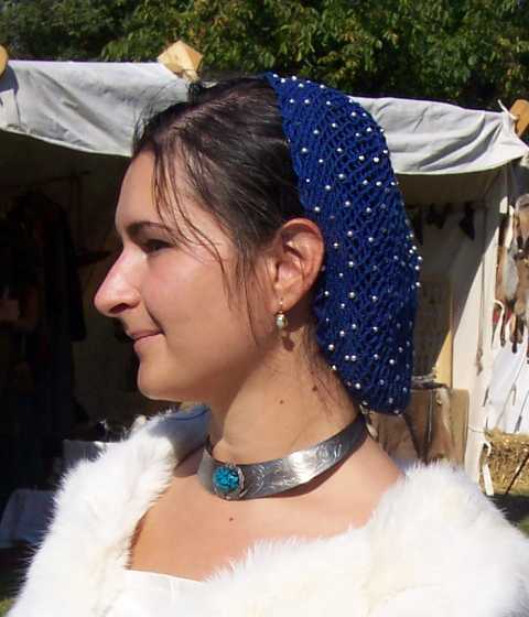 Haarnetz mit Perlen